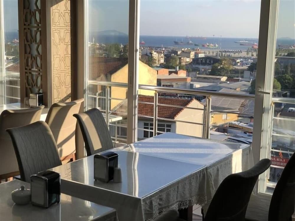 Elit Palace Hotel 31/45