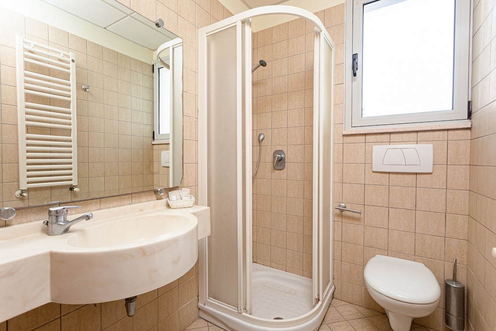 Hotel Villa Maria 47/48