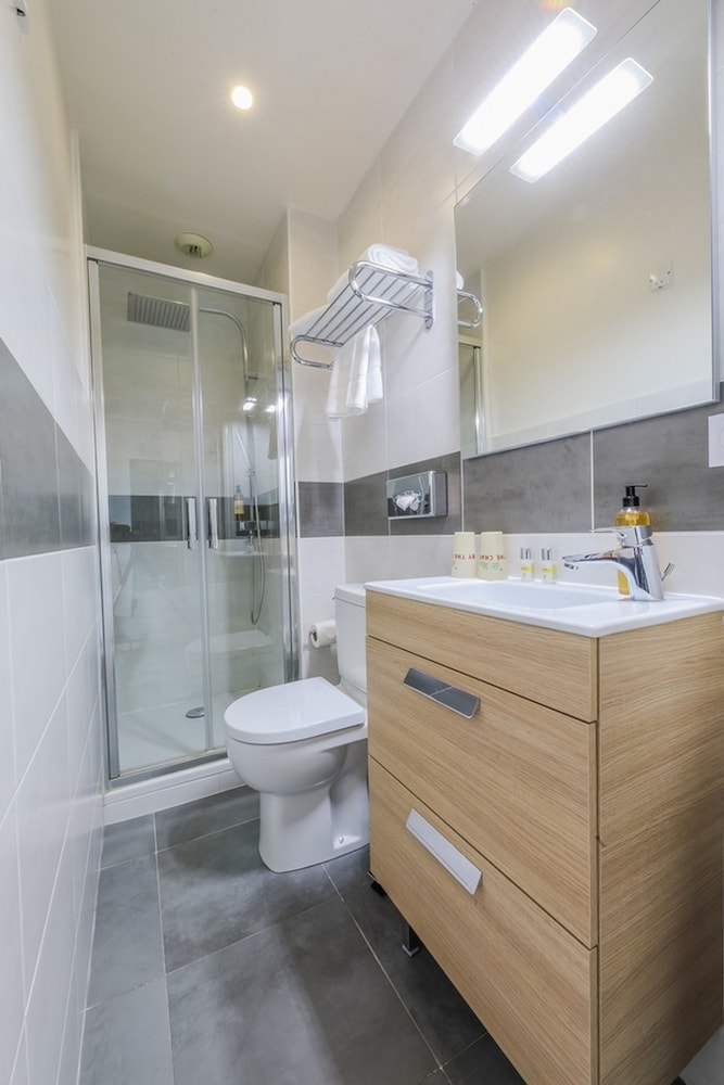 Hotel Les Charmettes 50/50