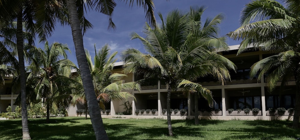 Kirimizi - Hotel & Restaurante 25/31