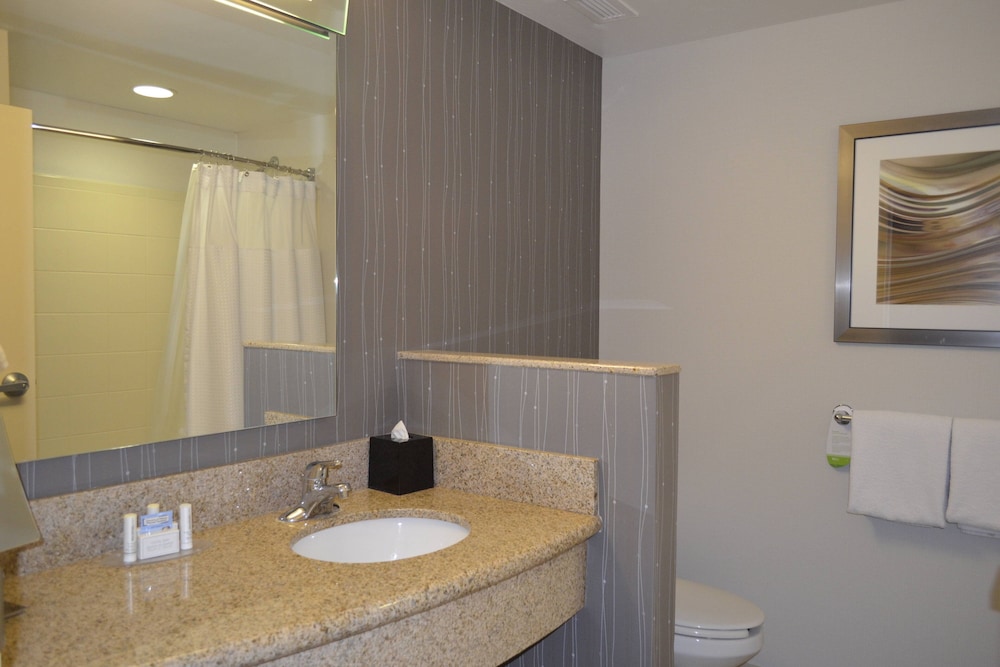 Courtyard by Marriott Winchester Medical Center 49/50