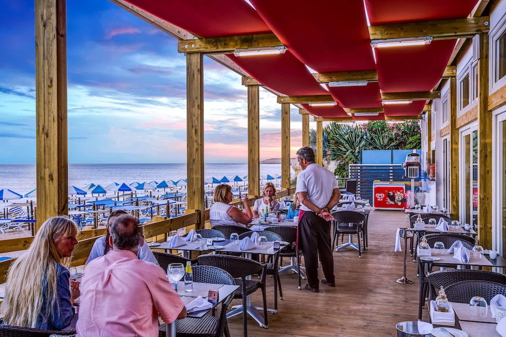Casa de Sada Algarve Beach Resort, Curio Collection by Hilton 18/27