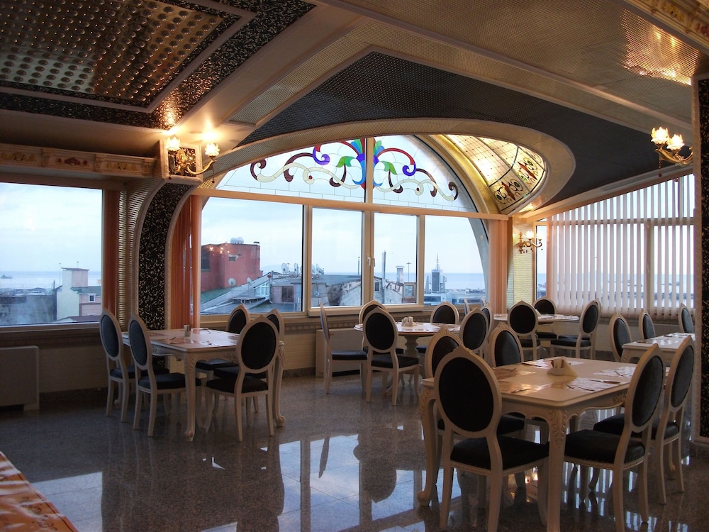 Marmaray Hotel 44/50