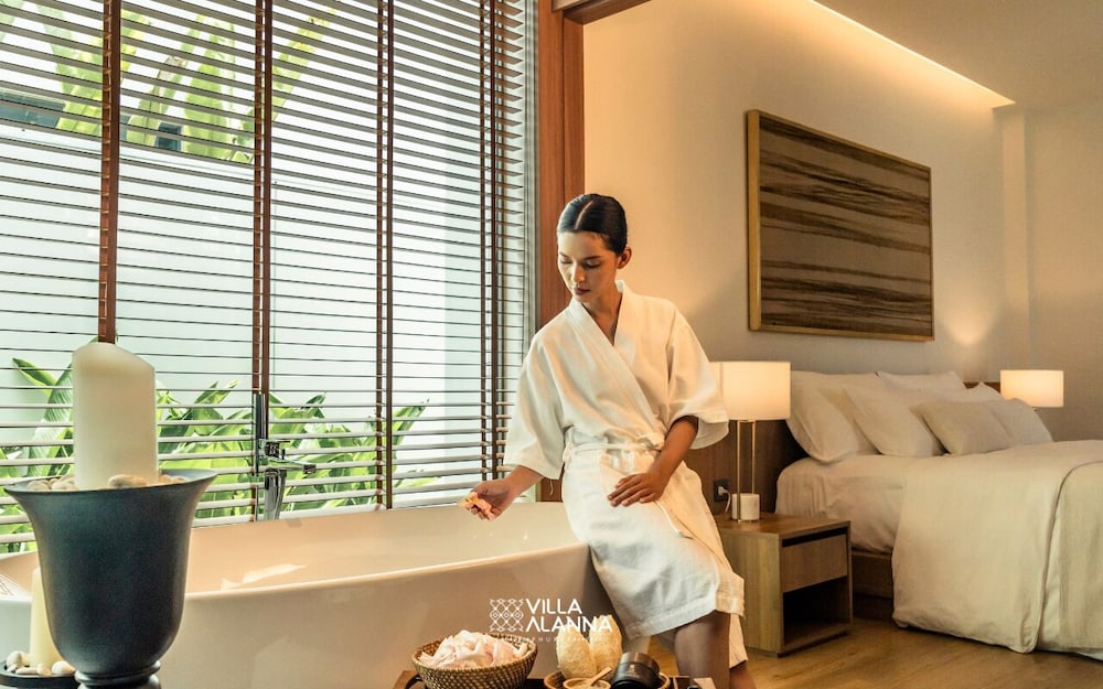 Villa Alanna Phuket 40/58