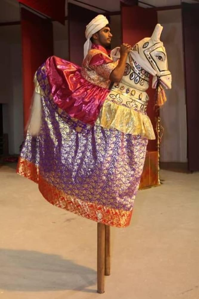 KADAMBAVANAM ETHNIC RESORT 10/42