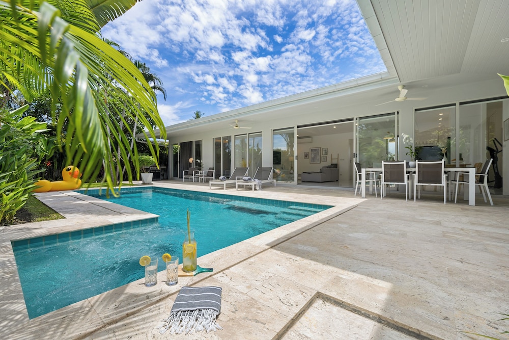 Villa White Orchid 41/50