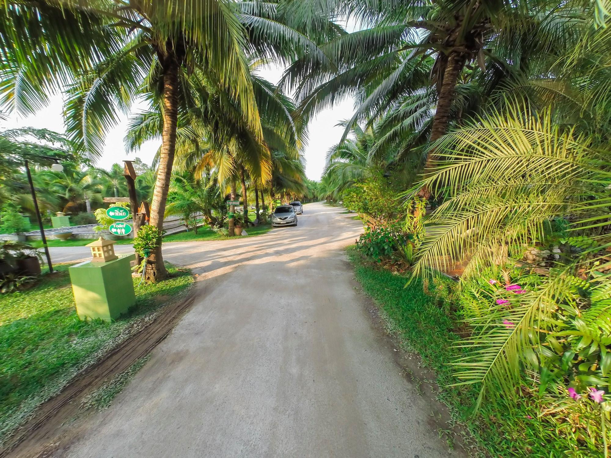 Coconut Resort 59/74