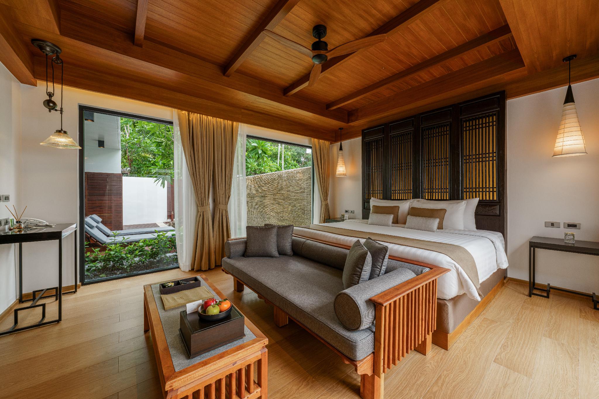 Premier, Suite, with Pool
