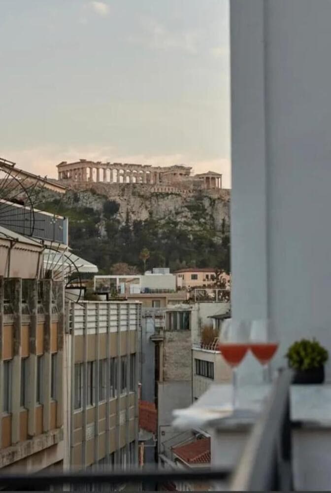Small Funny World Athens - Hostel 4/50