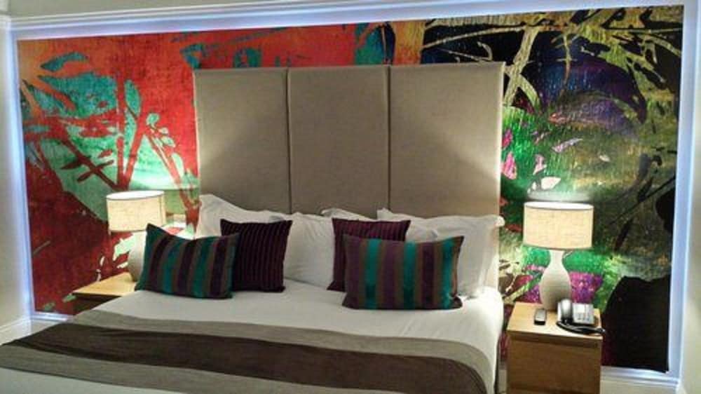 Remont Oxford Hotel 35/65