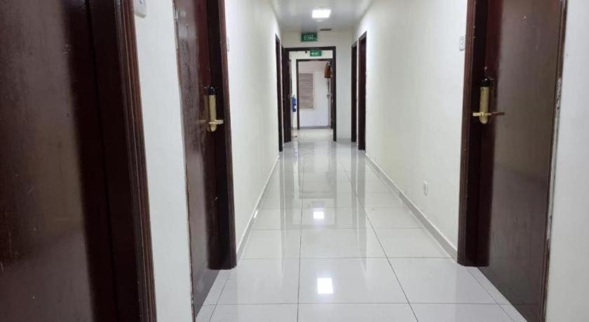 DARLENE HOTEL 33/50
