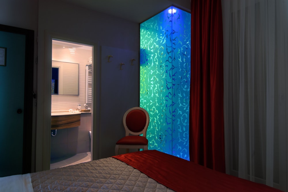 Hotel Ariane 30/61