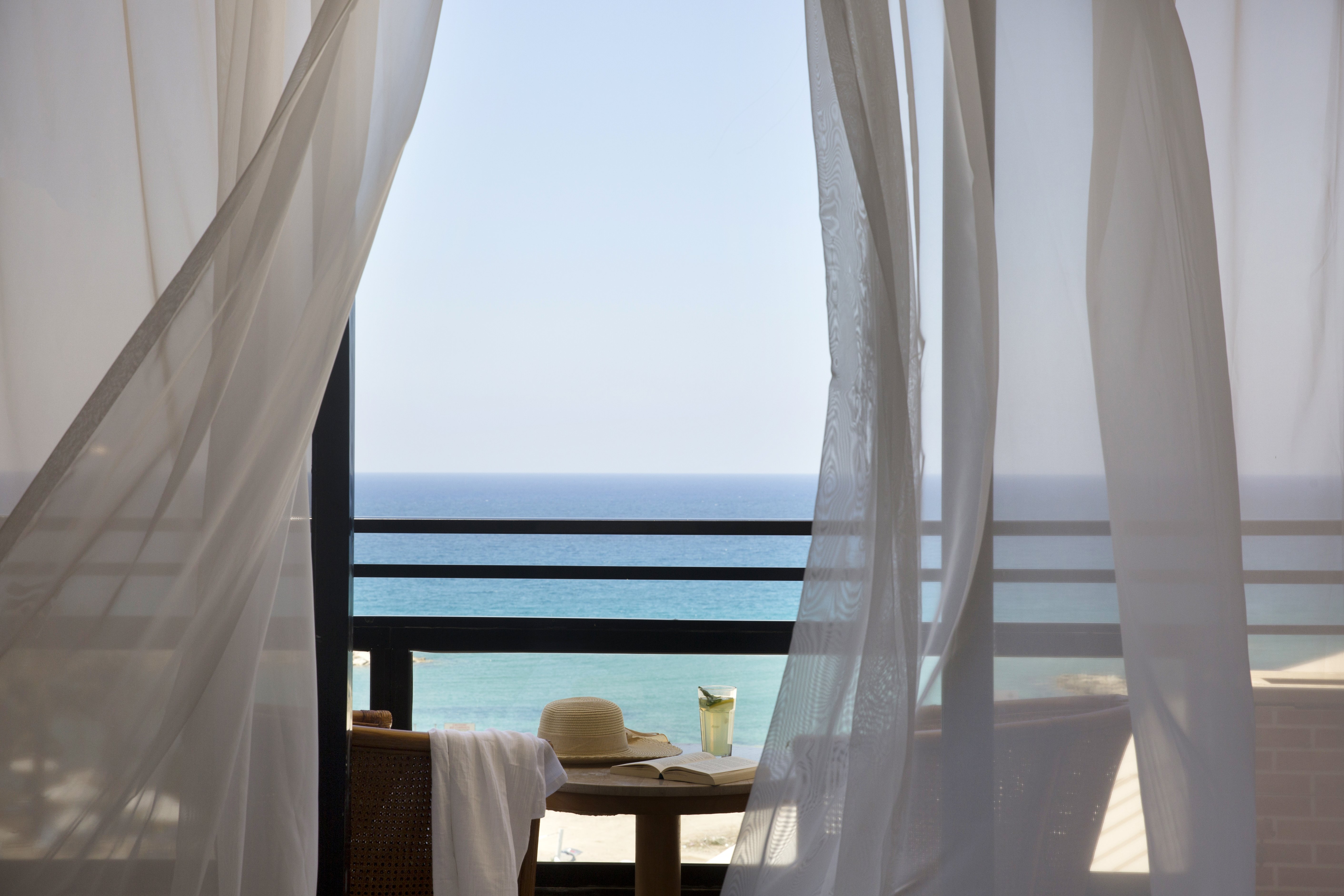 Venus Beach Hotel 48/57