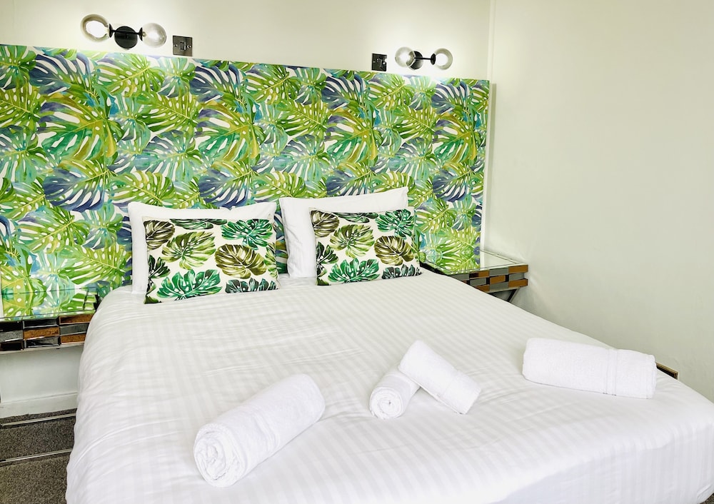 Lovat Hotel 20/42