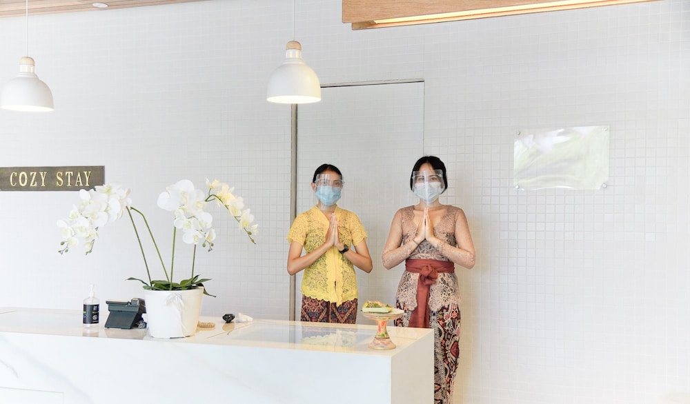 Cozy Stay Hotel 8/67