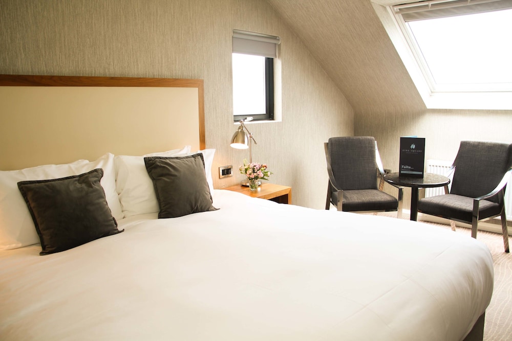 Eyre Square Hotel 20/58