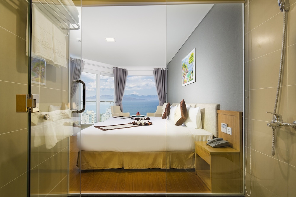 Dendro Gold Hotel 28/68