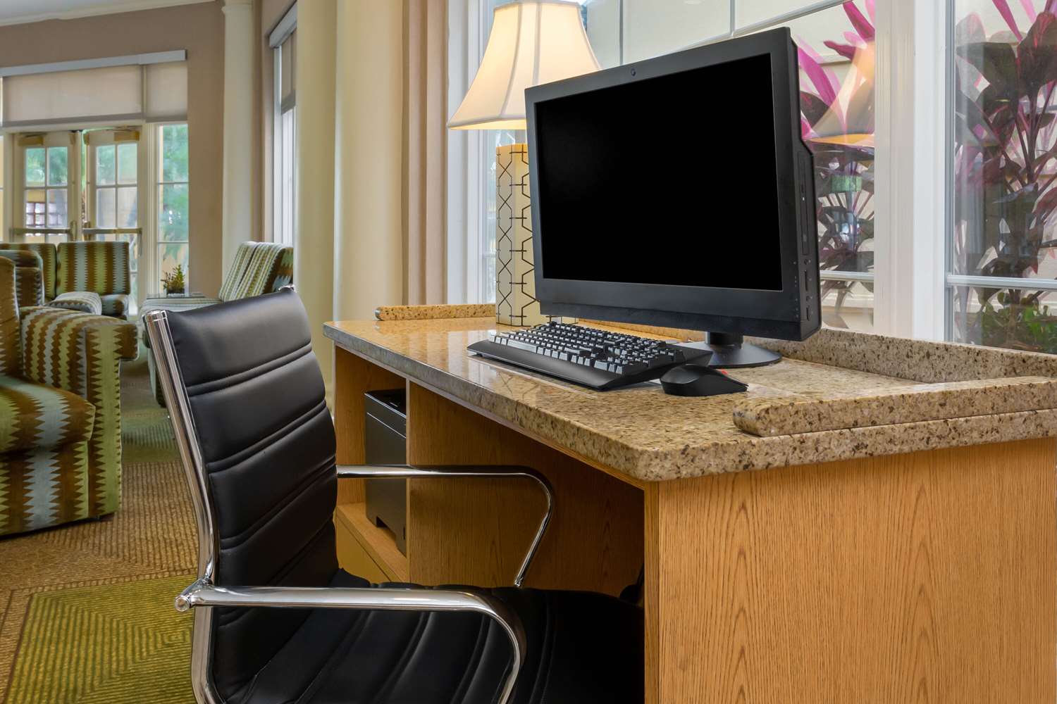 La Quinta Inn & Suites by Wyndham Lakeland West 17/23