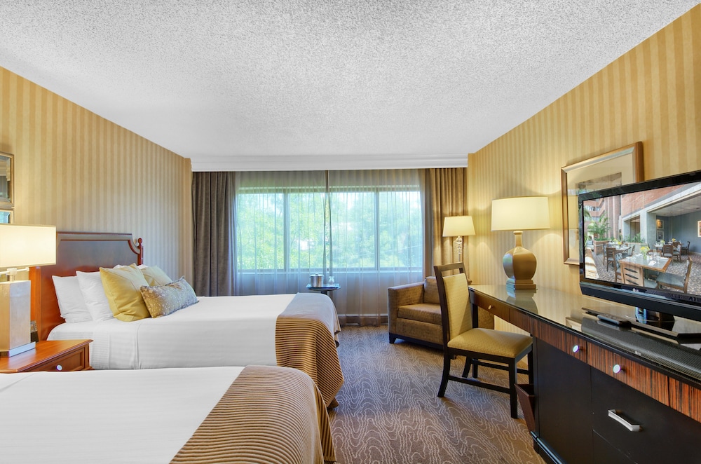 Omni Charlottesville Hotel 9/42