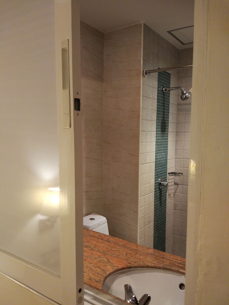 Fresh Inn Hotel 41/64