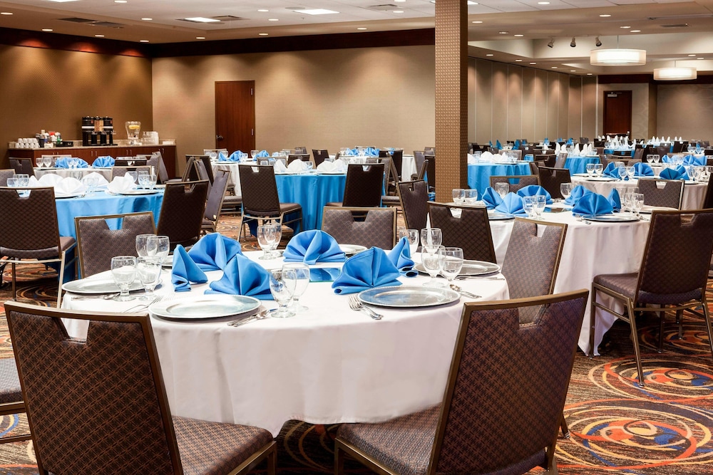 Courtyard By Marriott Columbia Missouri 30/38