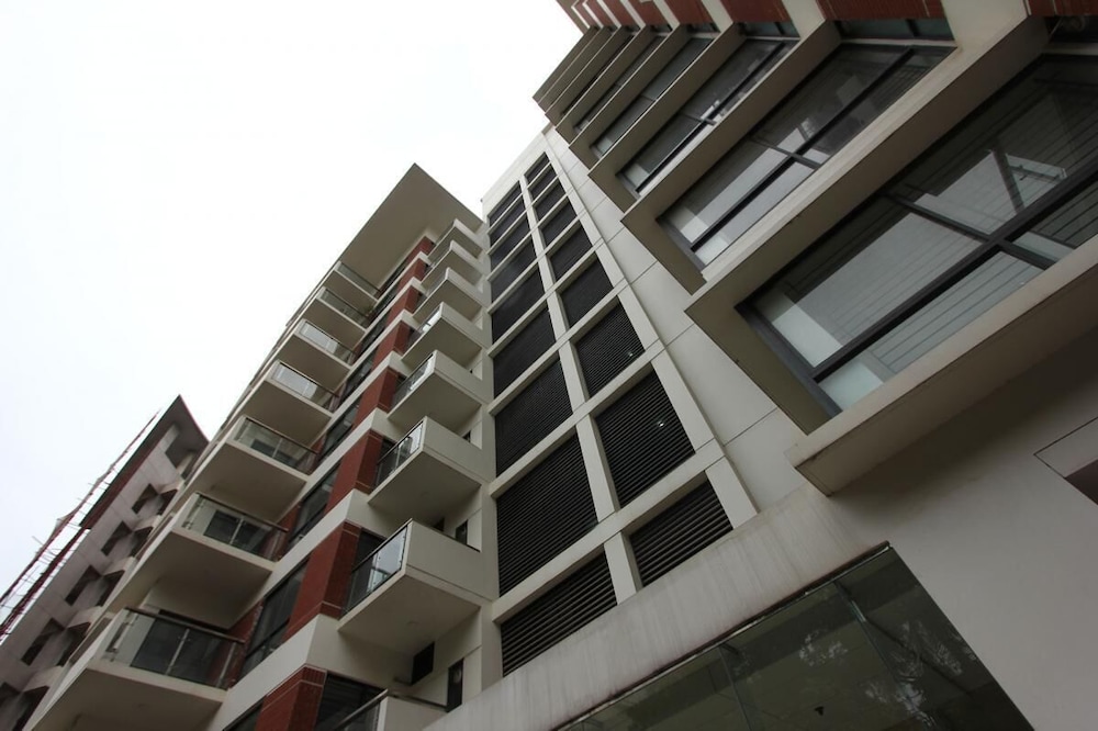 Spring Hill Apartments photo1