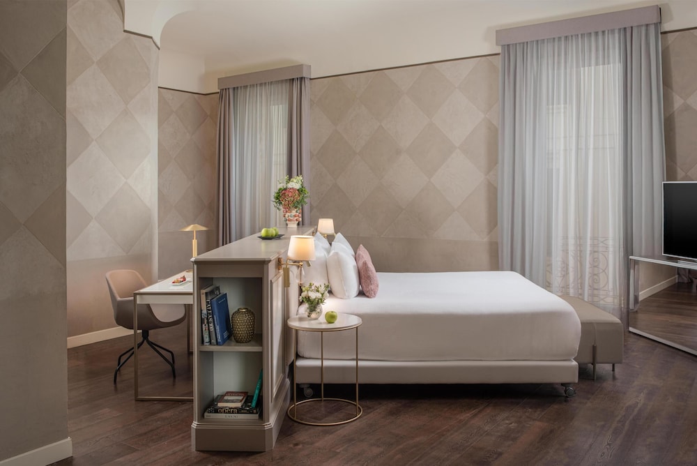 جناح جونيور، NH Collection Palazzo Verona 3/5