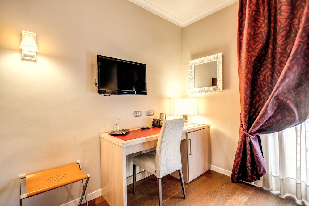 Boutique Hotel Roma 28/36
