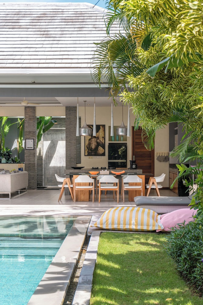 Villa Sawah 42/49