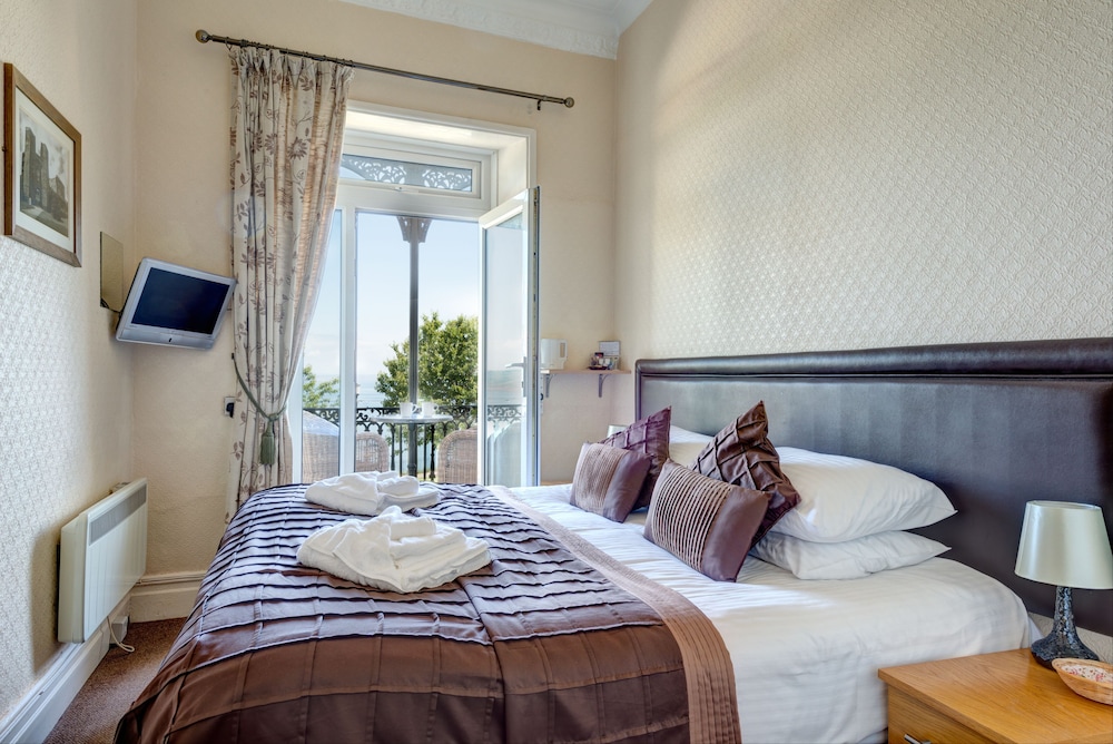 The Babbacombe Hotel 12/45