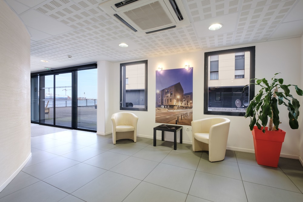 All Suites Appart Hotel Dunkerque 38/53