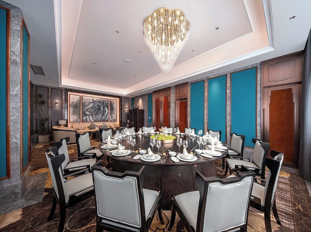 Ramada Wuxi 24/33