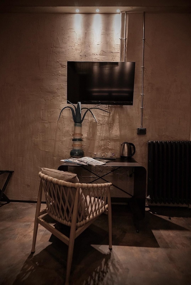 Hostel 7 Santi 7/50
