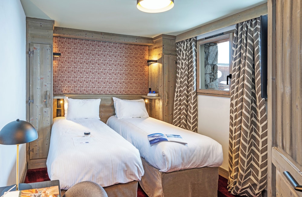 Hotel Aigle du Montana 26/55