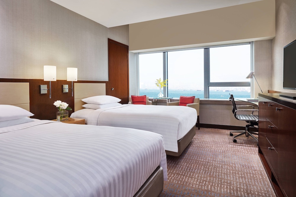 EXECUTIVE, TWIN BEDS, HARBOUR VIEW