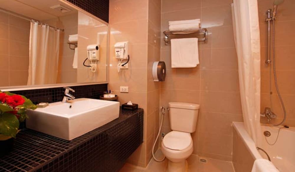 Pattaya Loft Hotel 18/55