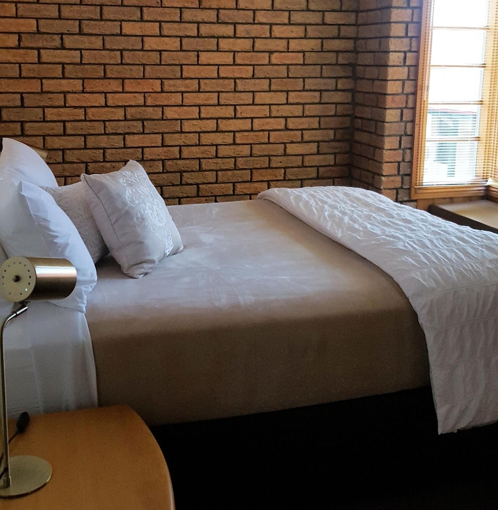 STANLEY VILLAGE WATERFRONT ACCOMMODATION 37/70