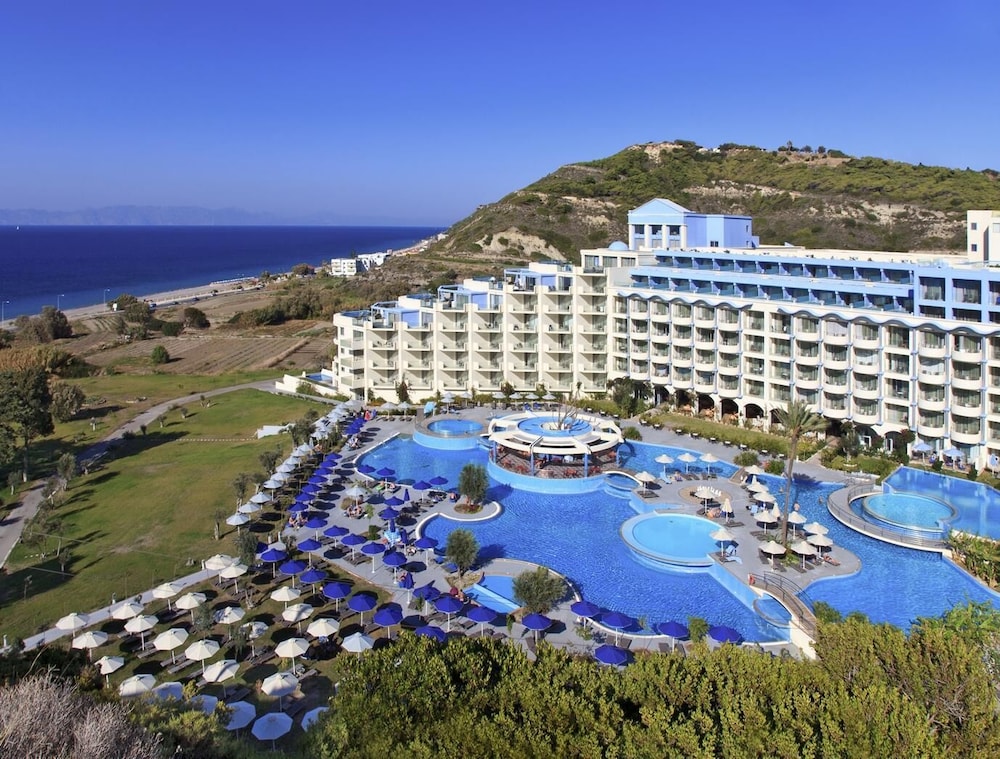 Atrium Platinum Luxury Resort in Ixia