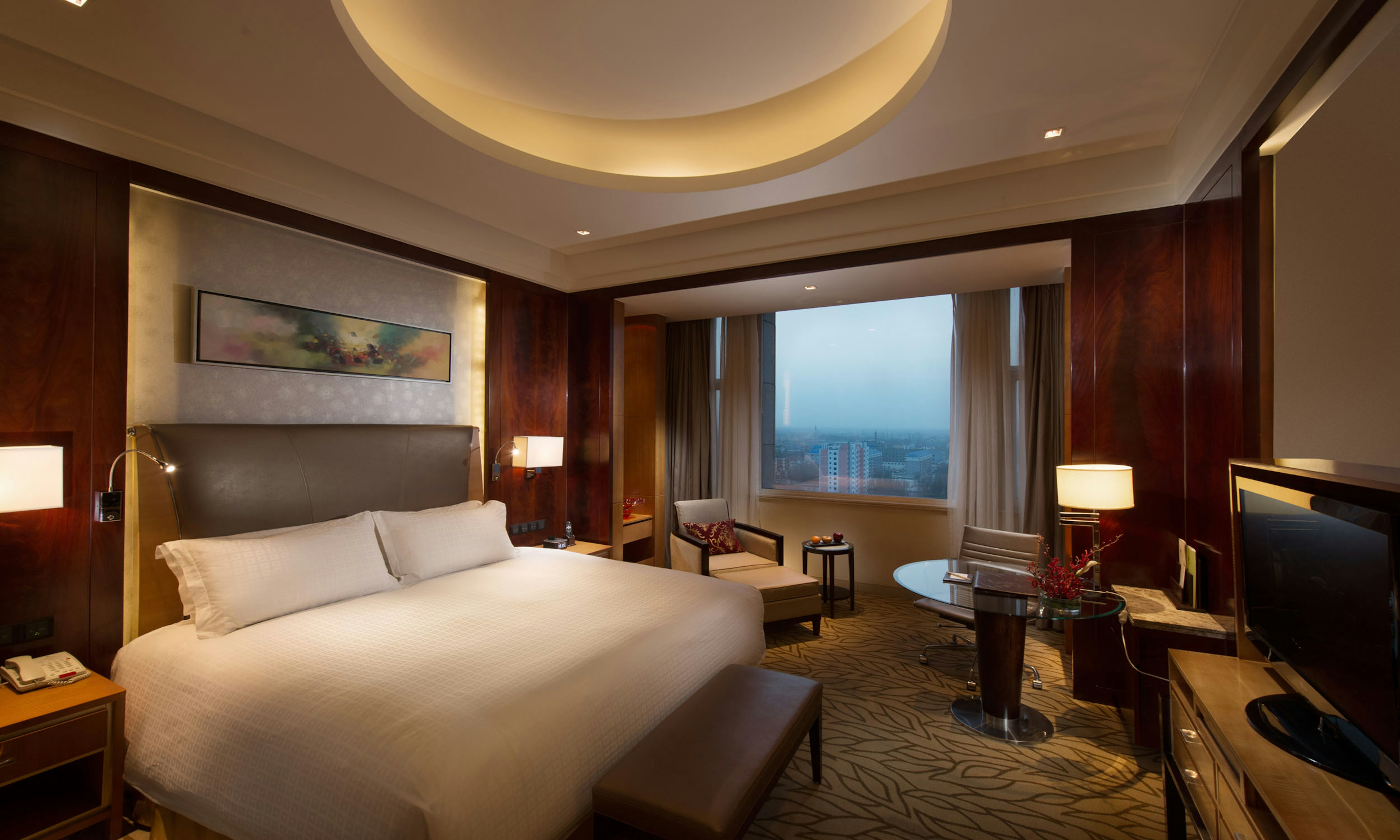 Doubletree By Hilton Qinghai Golmud China 10/71