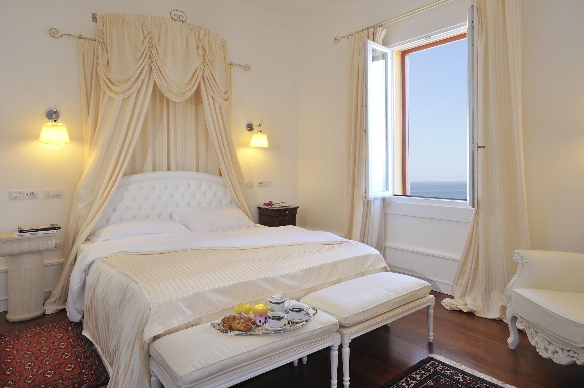 Suite, Private Pool