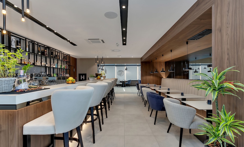 Boutique Hotel Noemia 65/84