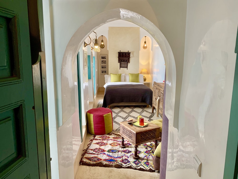 Riad 11 Zitoune 56/69
