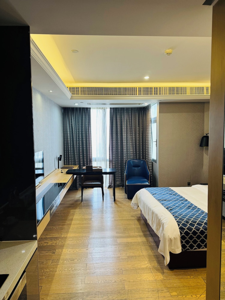 Nomo Beijing Rd.Jiedenga-Mall Apartment 27/59