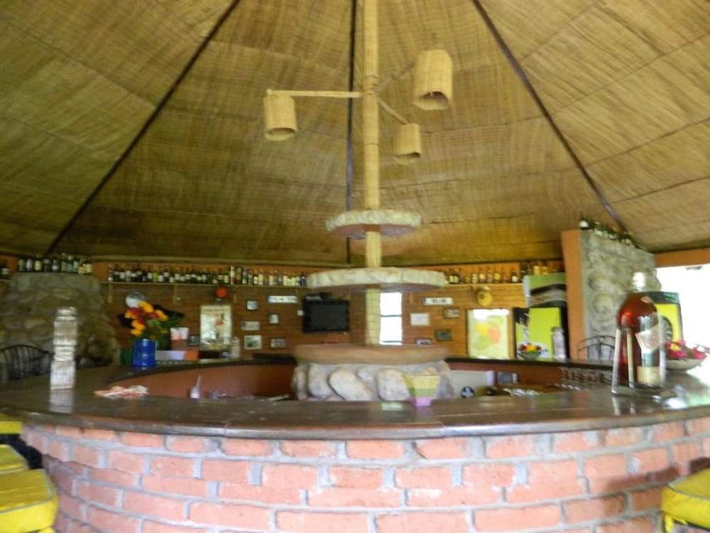 Octagon Lodge 10/50
