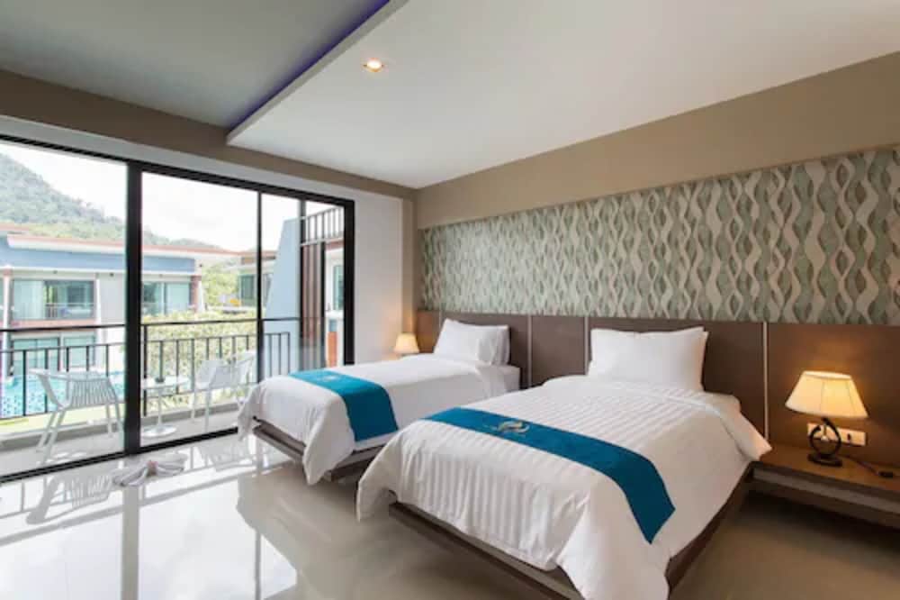 THE PHU BEACH HOTEL 18/65