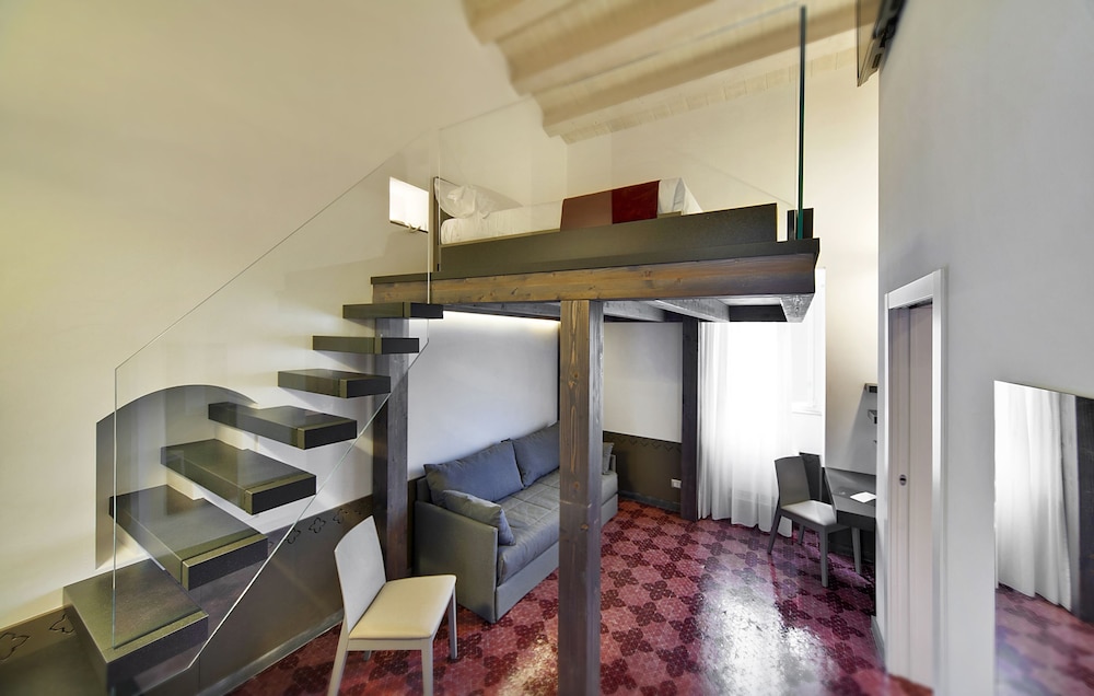 Zafran Boutique Hotel 34/50