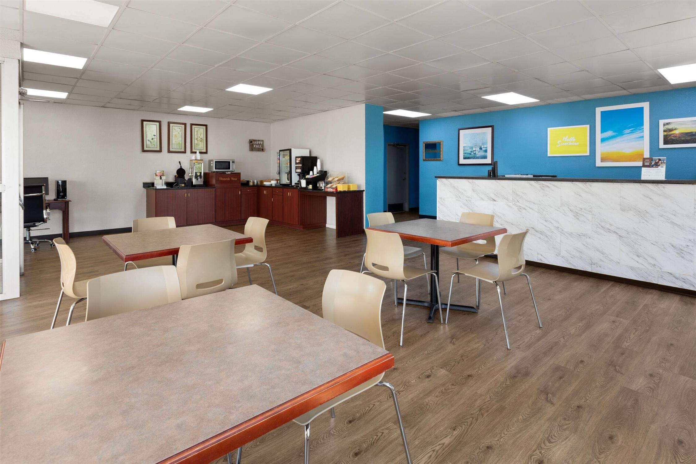 Days Inn By Wyndham Cambridge 32/41