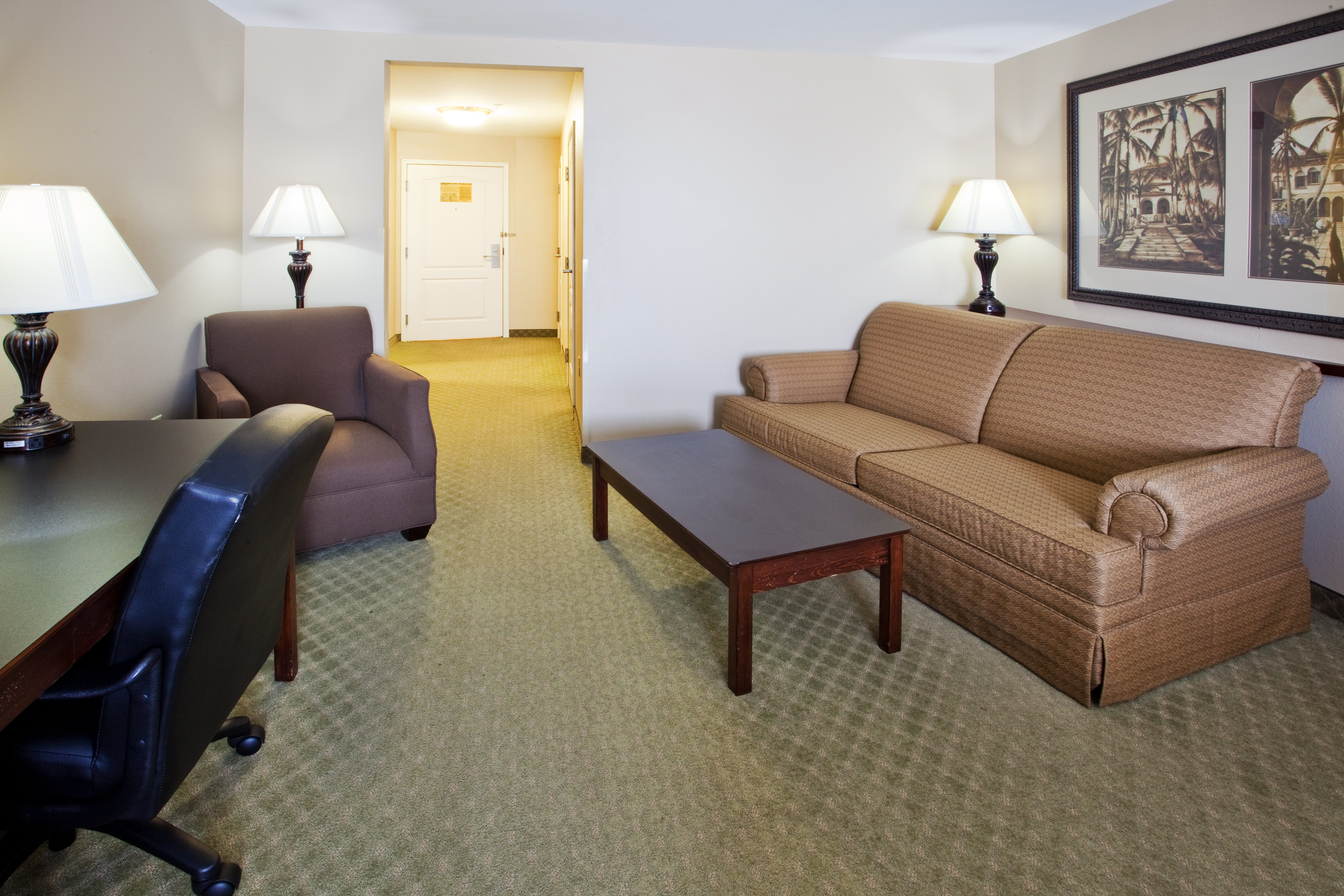 Holiday Inn Express Savannah Airport Ex Comfort Suites 33/54