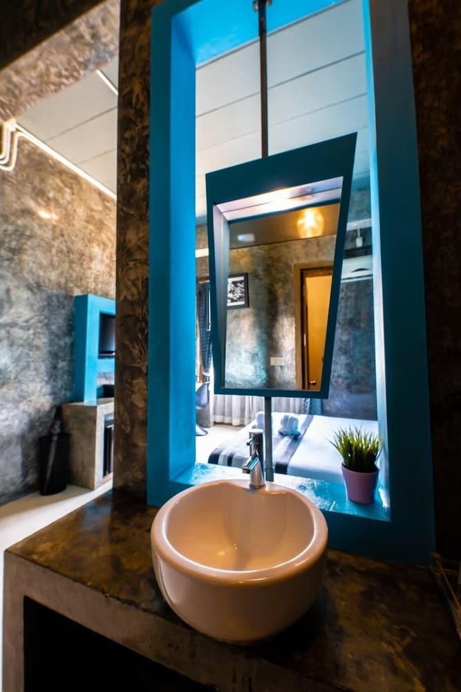 The B Ranong Trend Hotel 36/70