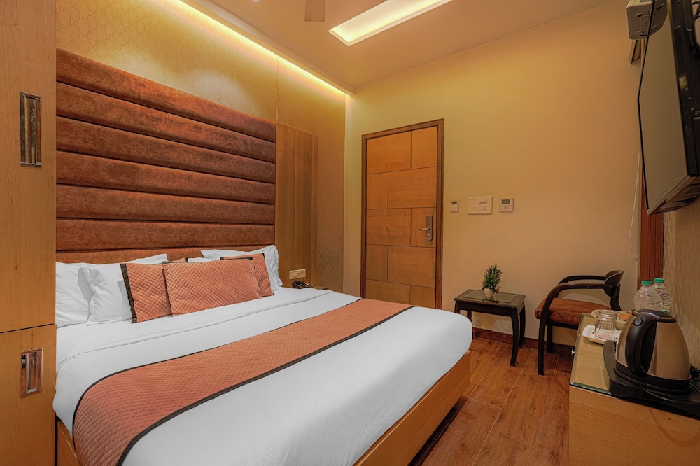 Csjs Inn By Krishna Group Of Hotels 17/50